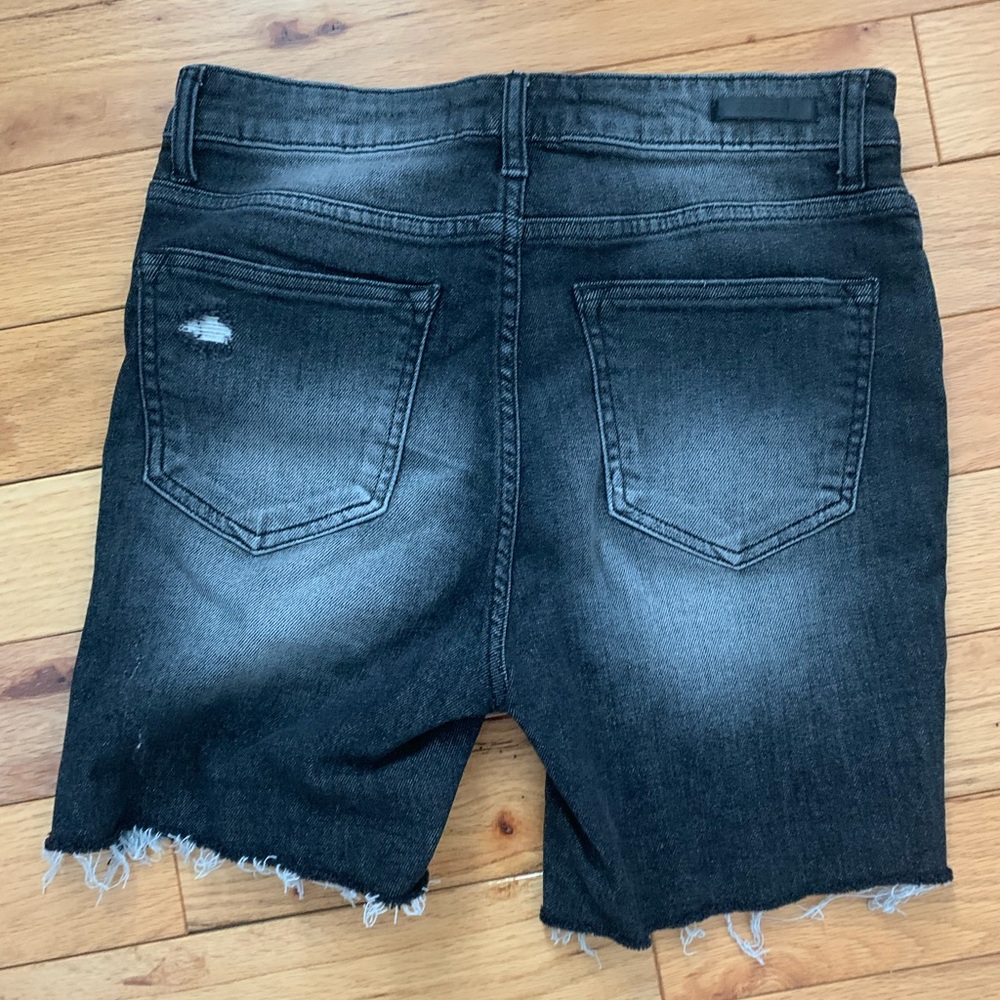 Risen black wash distressed jean shorts medium